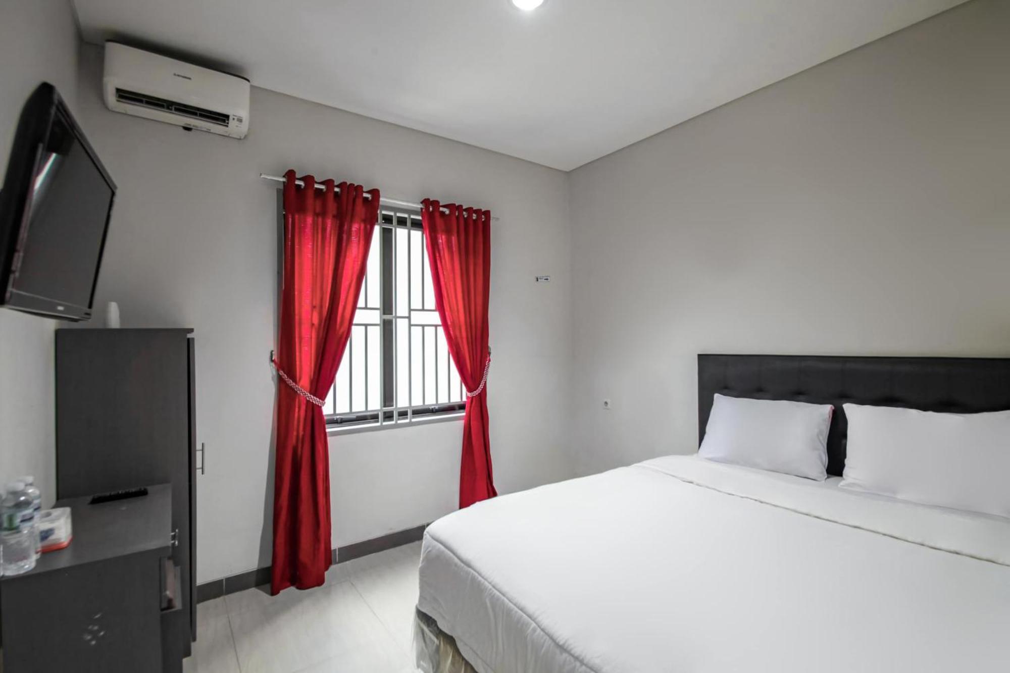 Capital O 93589 Hotel Wongso Syariah Pangkal Pinang Zewnętrze zdjęcie
