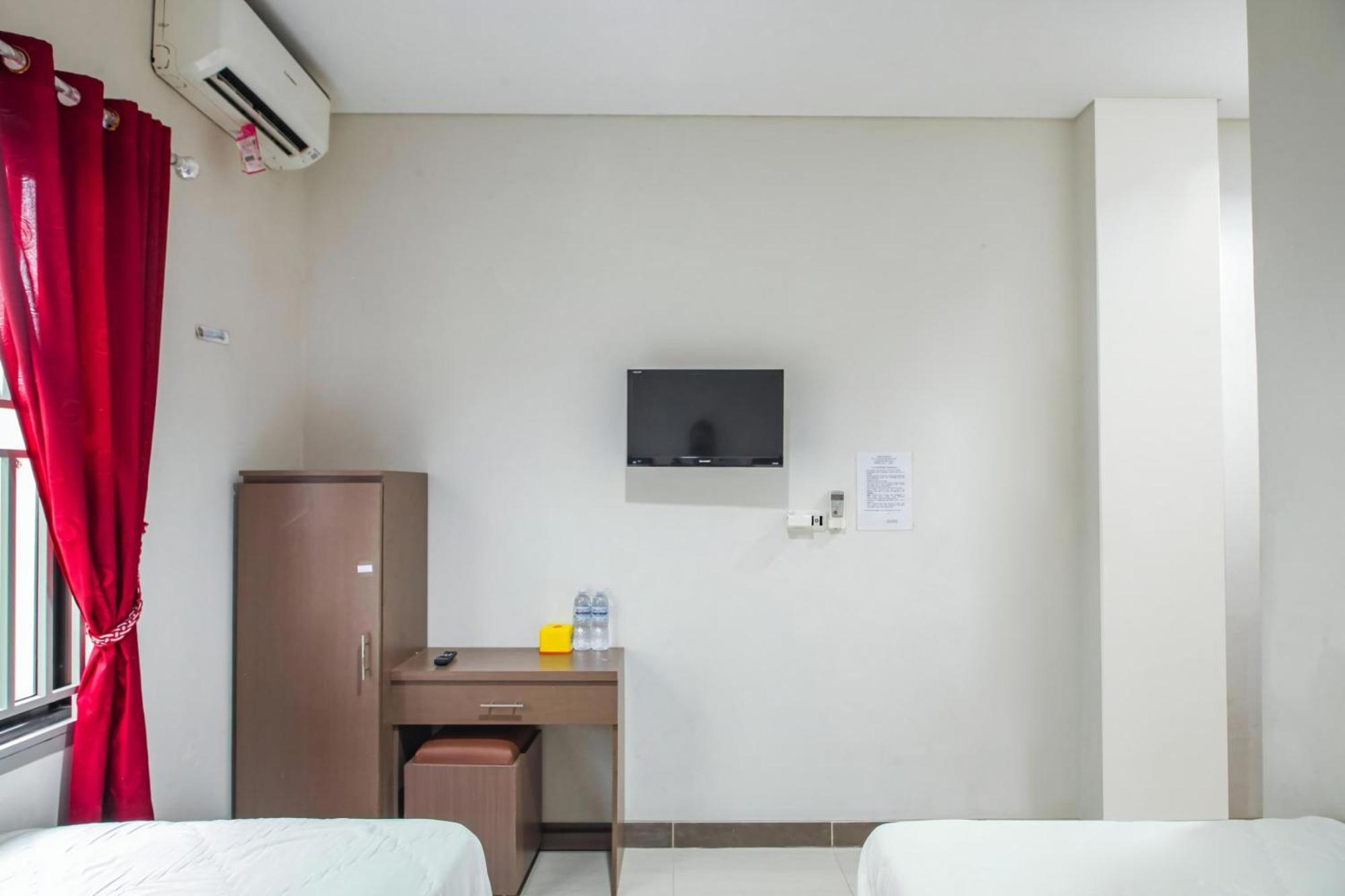 Capital O 93589 Hotel Wongso Syariah Pangkal Pinang Zewnętrze zdjęcie